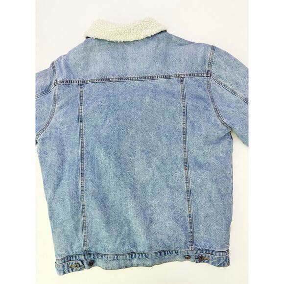 Dravus lightwash oversized sherpa denim jacket - size large - Picture 2 of 7